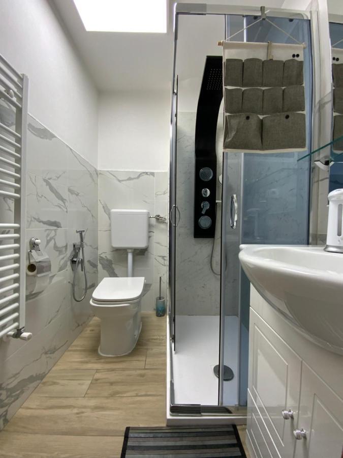 Apartmán Casa Camelie Janov Exteriér fotografie